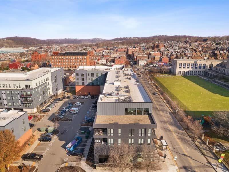 Cozysuites Boutique Sdo, Lawrenceville بيتسبرغ المظهر الخارجي الصورة